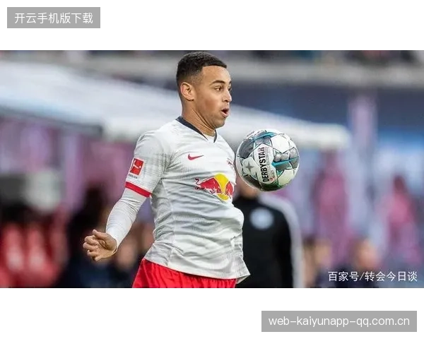 切尔西中场变阵风云:打包出售中场替补引发热议